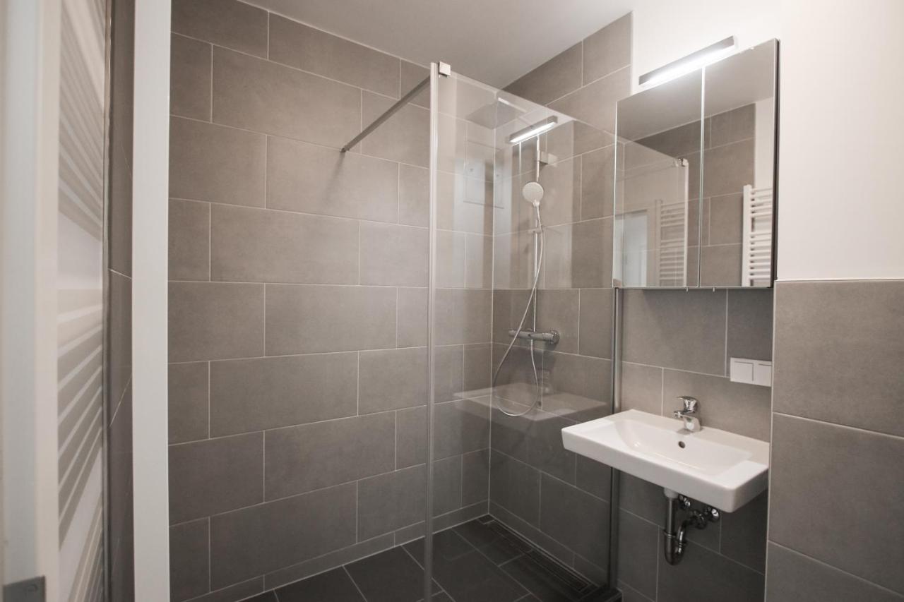 Zentrale Mit 3 Schlafzimmer Fuer Bis Zu 9 Personen Апартаменты *