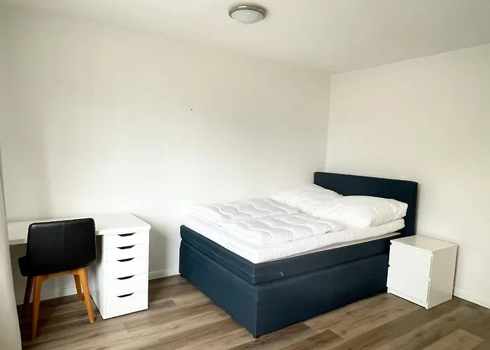 Zentrale Wohnung Mit 3 Schlafzimmer Fuer Bis Zu 9 Personen